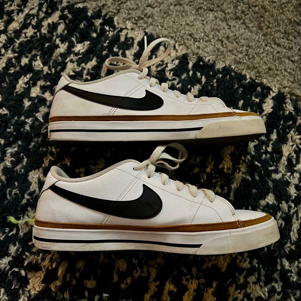 Nike Women’s Court Legacy Next Nature Shoe